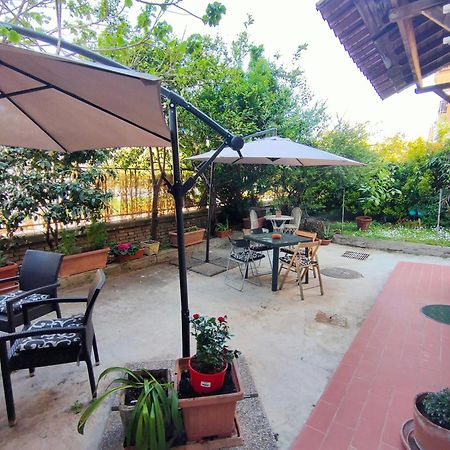 Appartamento Bibbi'S Garden Roma Esterno foto